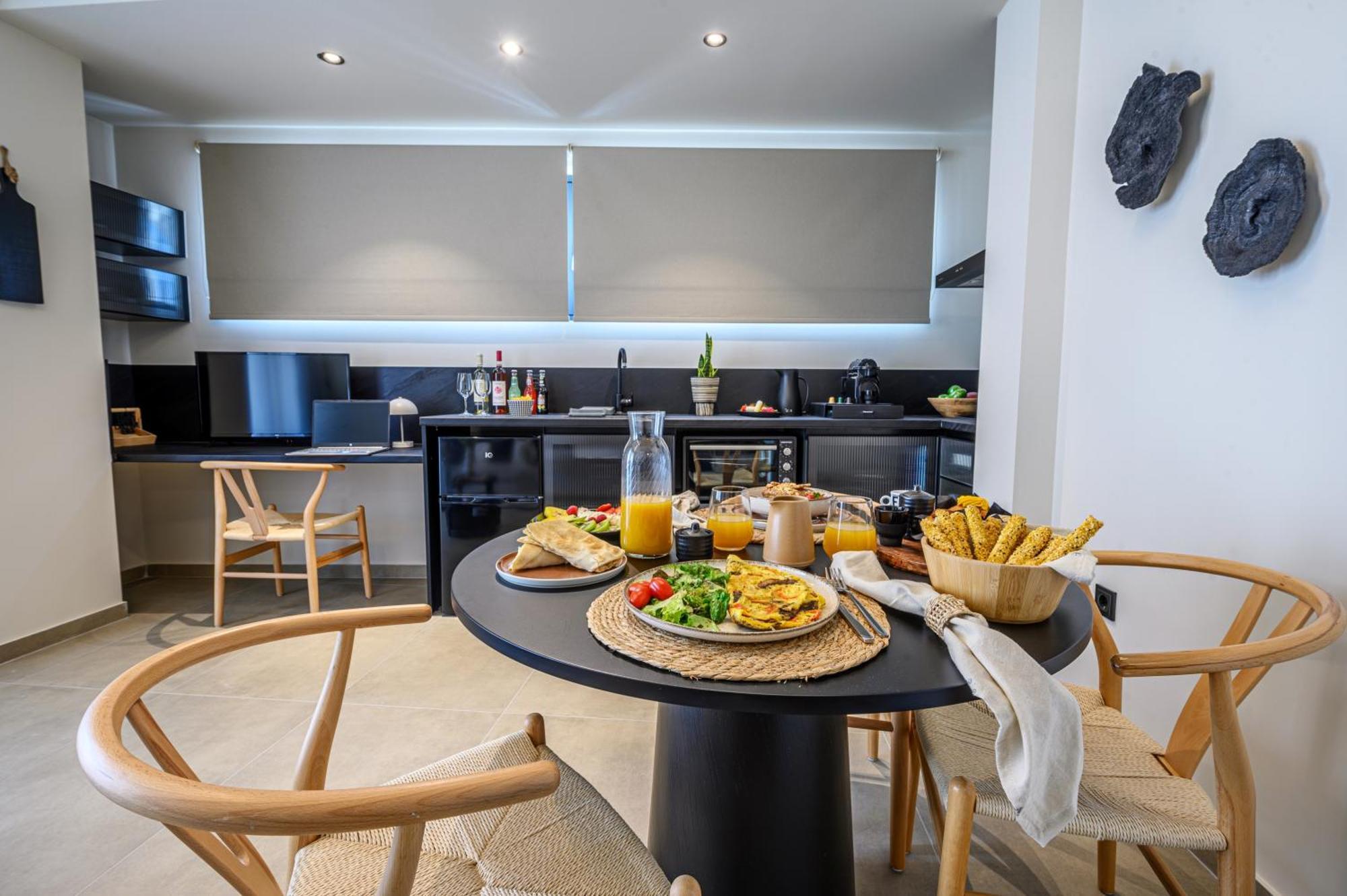 Luaz Suites Volos Eksteriør bilde